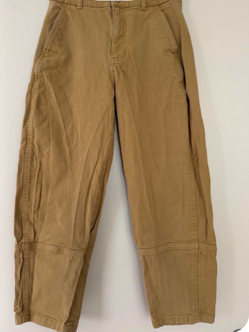 Everlane Women’s Chinos in Tan